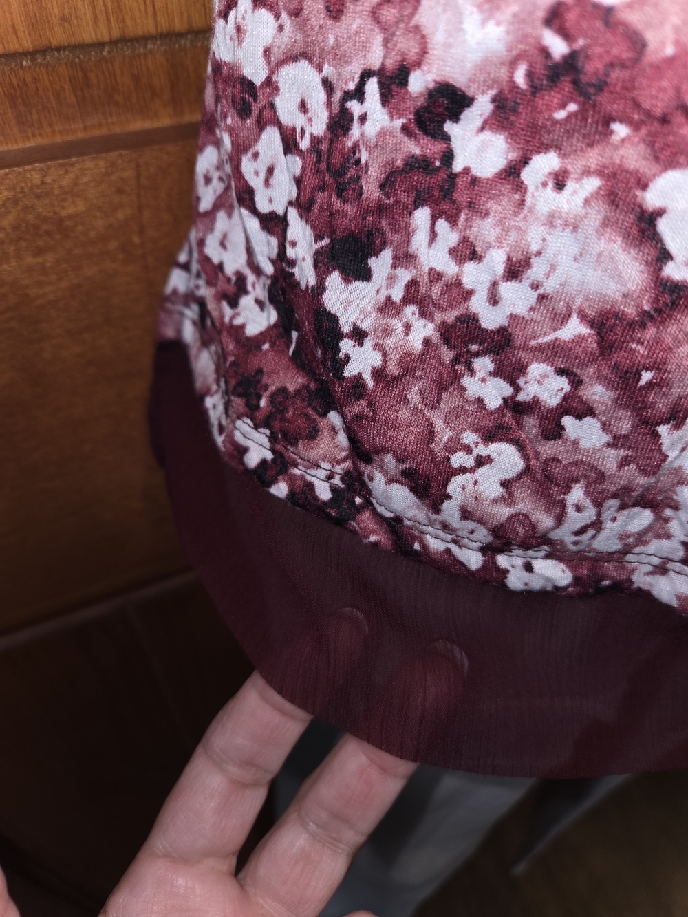 Simply Vera Vera Wang Burgundy Floral Short-Sleeve Tee - Picture 4 of 11